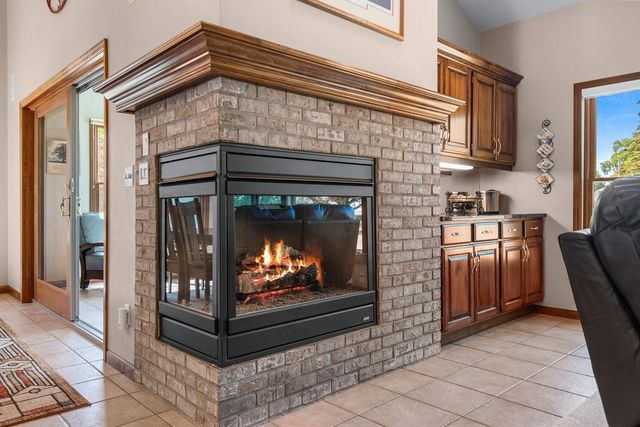 945 BRIGHTON DRIVE, Menasha, WI 54952