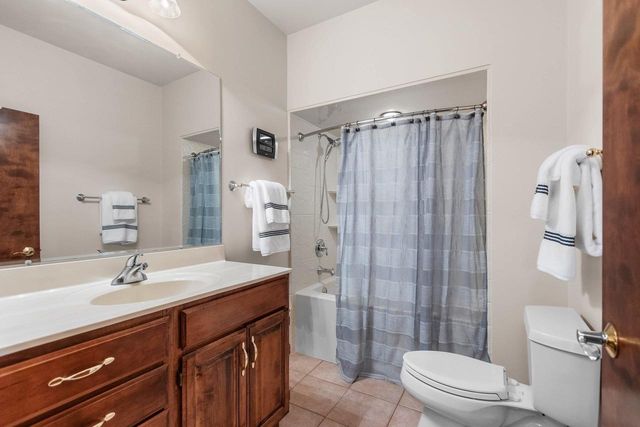 945 BRIGHTON DRIVE, Menasha, WI 54952