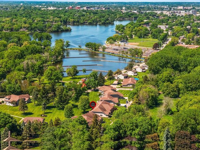 945 BRIGHTON DRIVE, Menasha, WI 54952