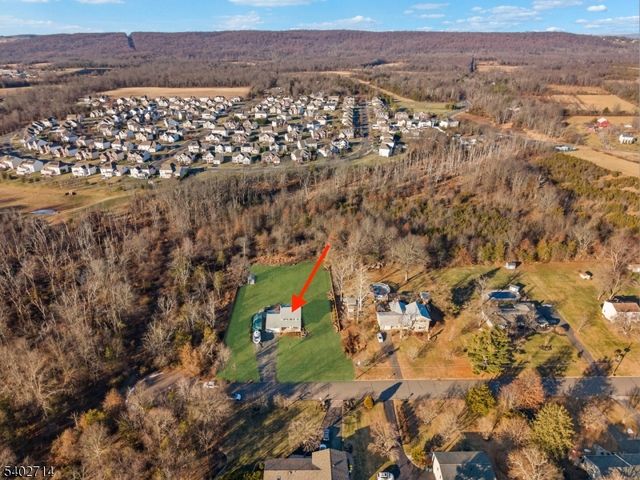 9 Tara Dr, Hillsborough Twp., NJ 08844