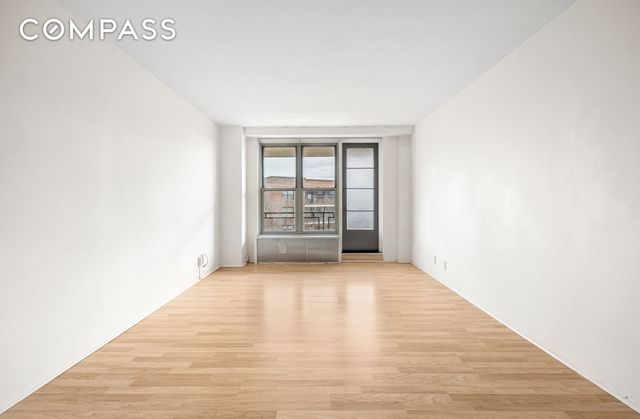 3550 85th St Apt 9J, New York City, NY 11372