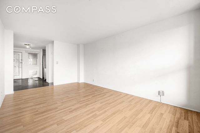 3550 85th St Apt 9J, New York City, NY 11372