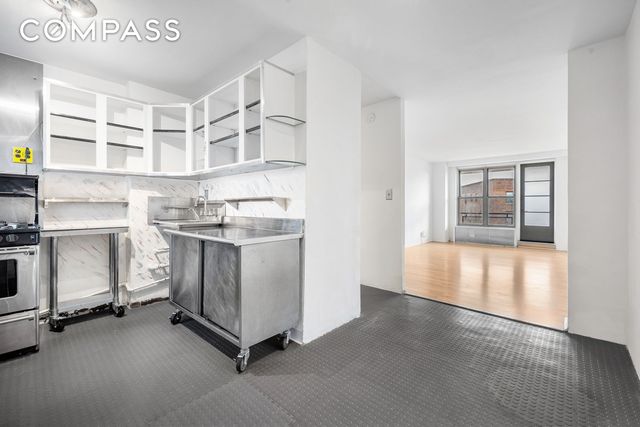 3550 85th St Apt 9J, New York City, NY 11372