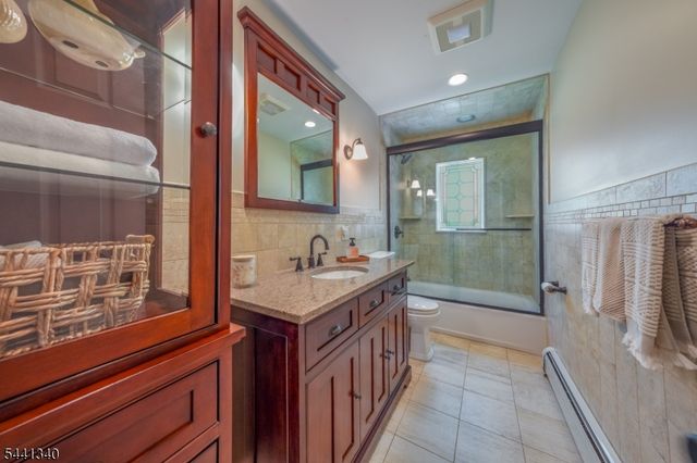 42 Chilton St, Bernardsville Boro, NJ 07924