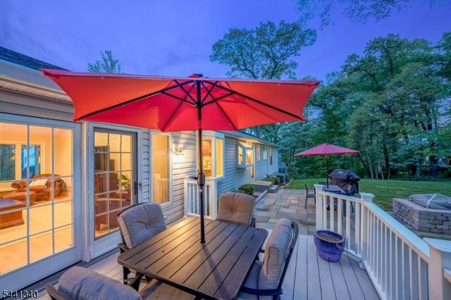 42 Chilton St, Bernardsville Boro, NJ 07924