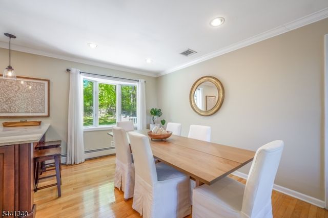 42 Chilton St, Bernardsville Boro, NJ 07924