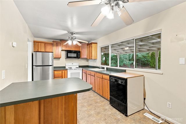 29035 38th Avenue S, Auburn, WA 98001