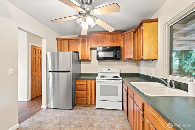 29035 38th Avenue S, Auburn, WA 98001