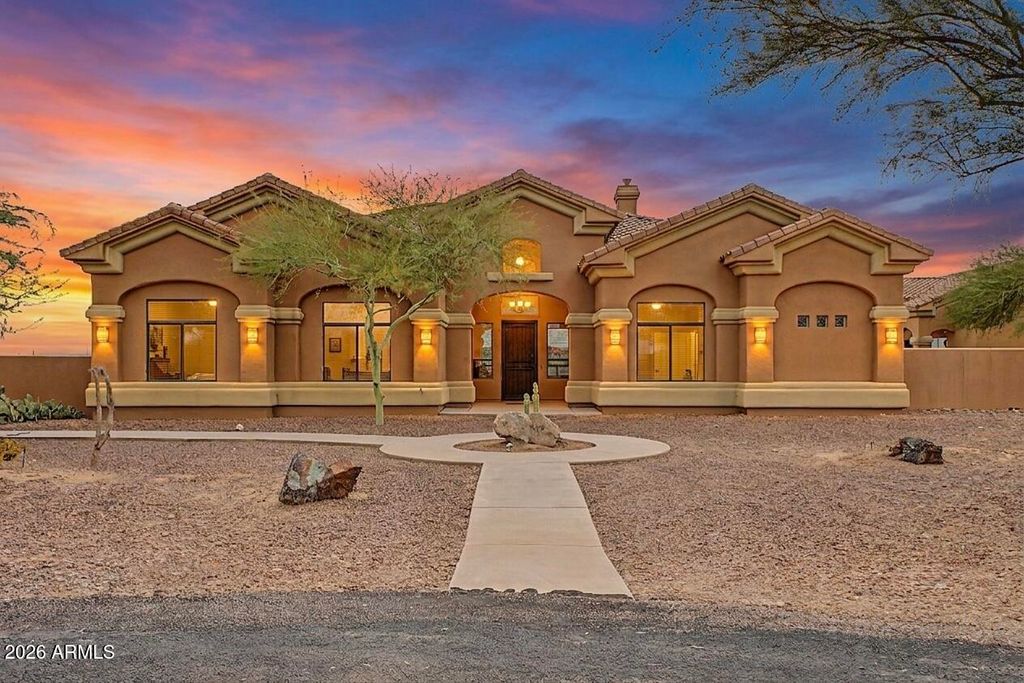 19516 W CORTO Lane, Buckeye, AZ 85326