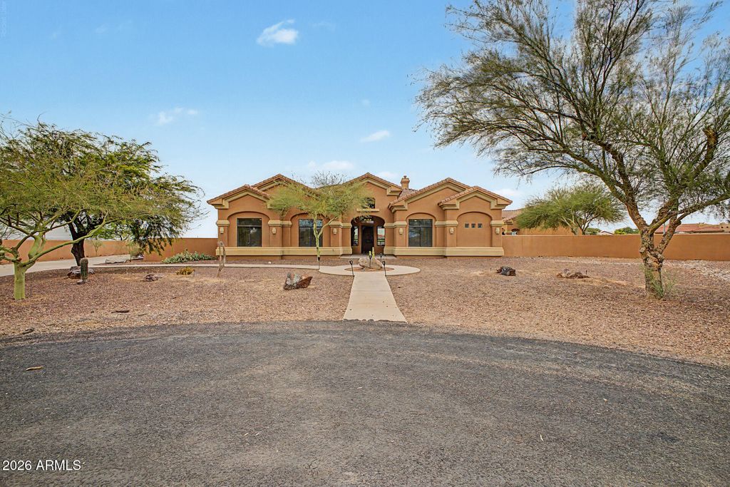 19516 W CORTO Lane, Buckeye, AZ 85326 — photo 4