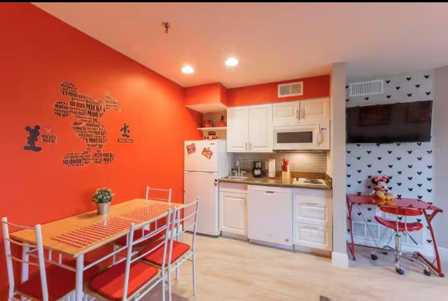 3100 PARKWAY BOULEVARD 327, Kissimmee, FL 34747