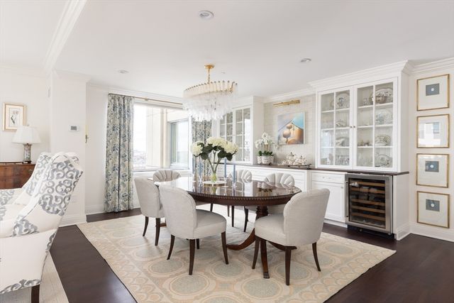 1 Huntington Ave 1204, Boston, MA 02116