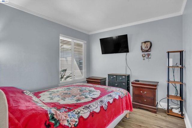 31262 San Andreas Dr, Union City, CA 94587