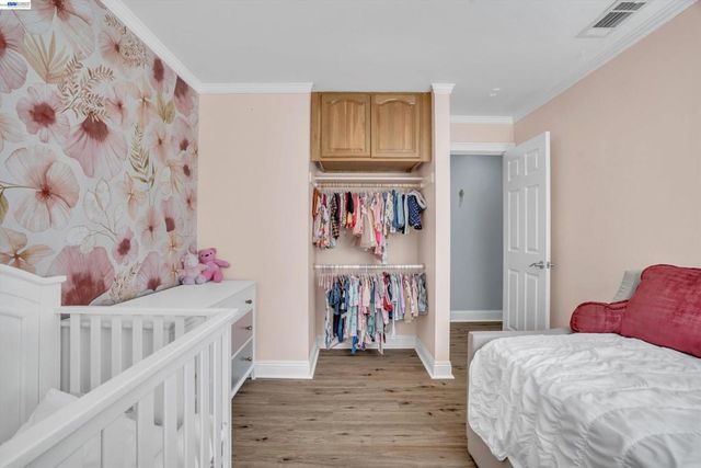 31262 San Andreas Dr, Union City, CA 94587