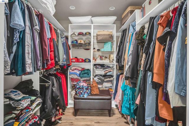 31262 San Andreas Dr, Union City, CA 94587