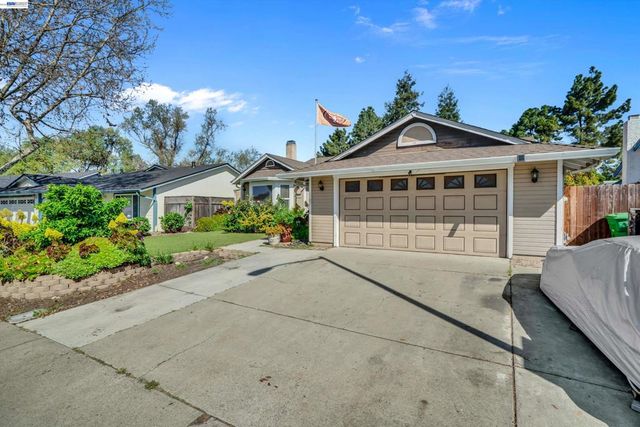 31262 San Andreas Dr, Union City, CA 94587