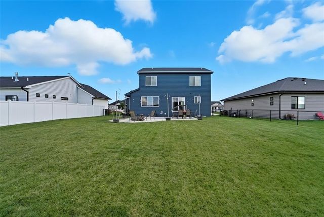 317 31st Street SE, Altoona, IA 50009