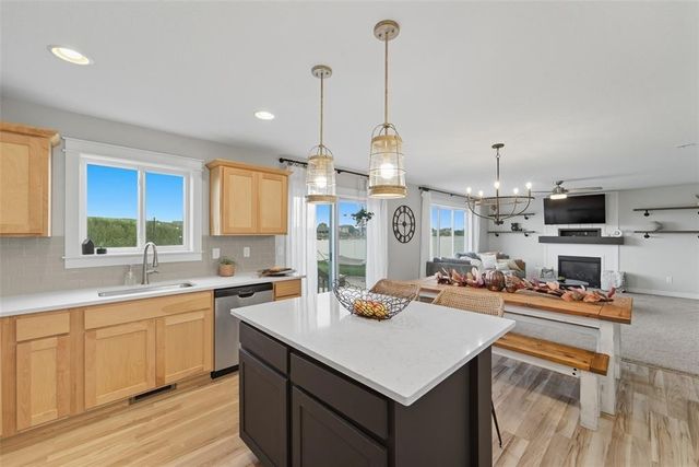 317 31st Street SE, Altoona, IA 50009