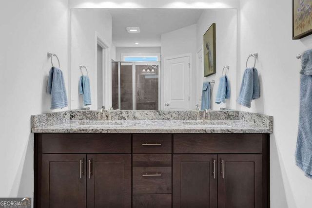 6050 Stargazer Way, Cumming, GA 30028