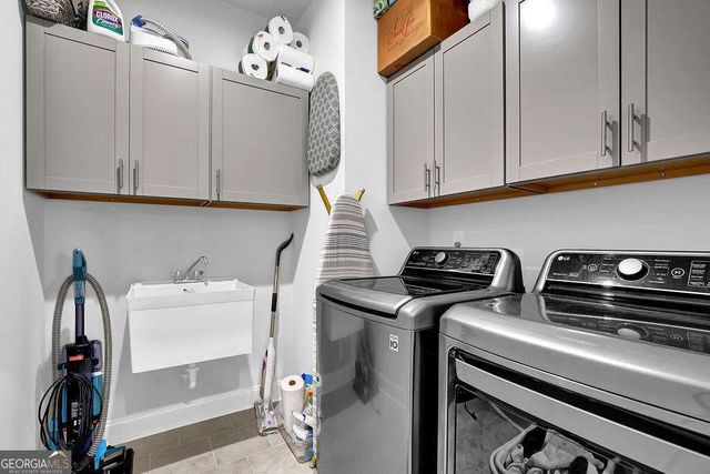 6050 Stargazer Way, Cumming, GA 30028