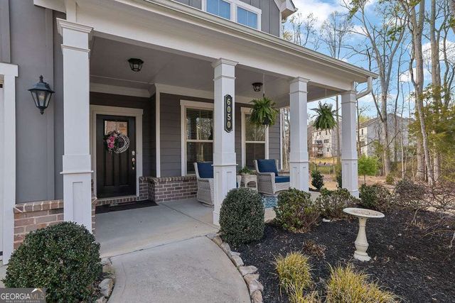 6050 Stargazer Way, Cumming, GA 30028
