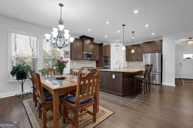 6050 Stargazer Way, Cumming, GA 30028