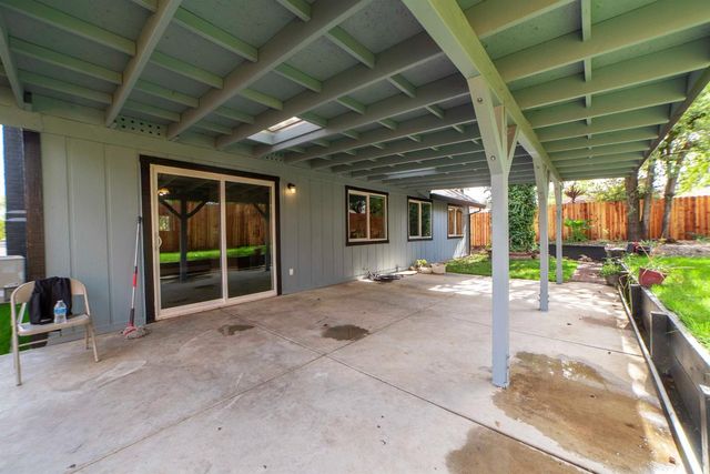 5801 Pecan Ave, Orangevale, CA 95662