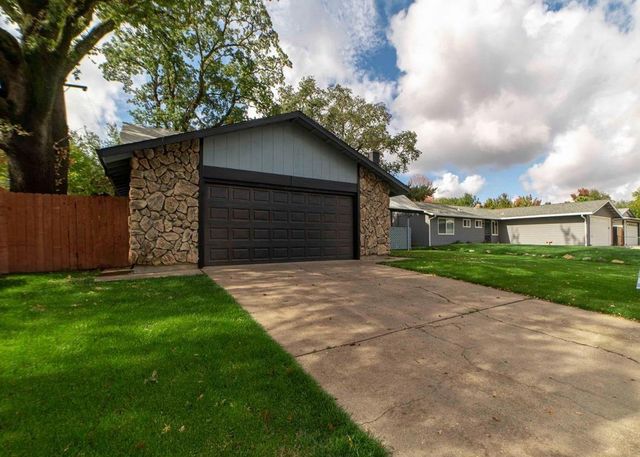 5801 Pecan Ave, Orangevale, CA 95662