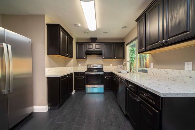 5801 Pecan Ave, Orangevale, CA 95662