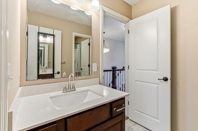 4469 Schilling Way, Woodbury, MN 55129