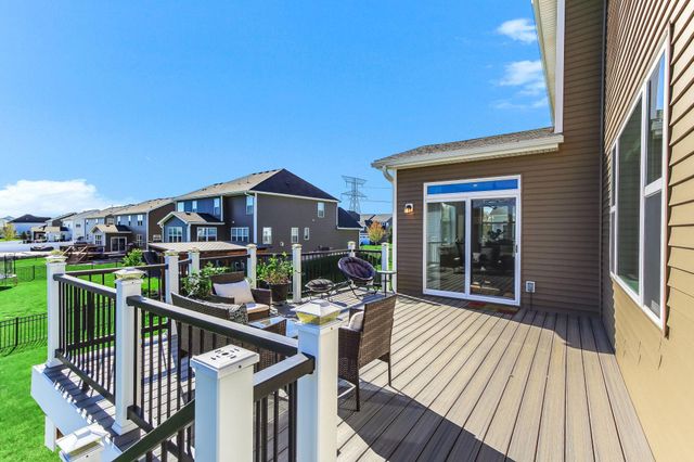 4469 Schilling Way, Woodbury, MN 55129