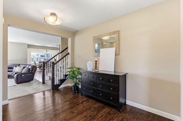 4469 Schilling Way, Woodbury, MN 55129