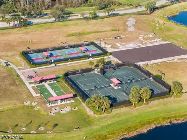 16040 Herons View DR, Alva, FL 33920