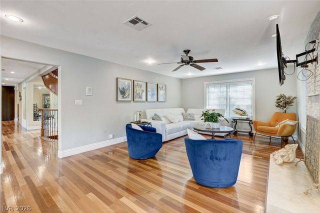 7001 Alamitos Circle, Las Vegas, NV 89120