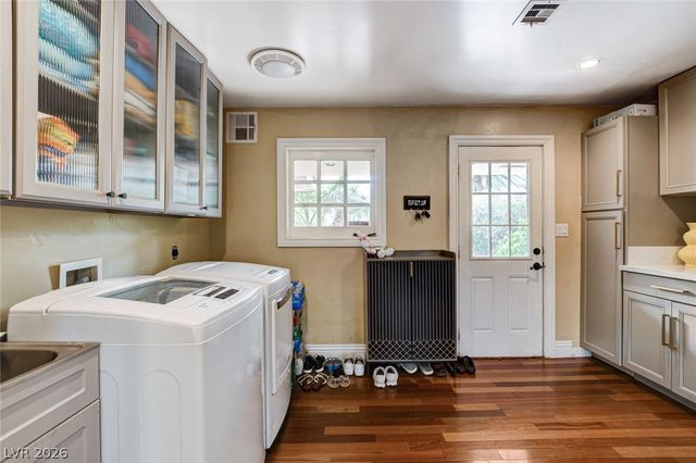 7001 Alamitos Circle, Las Vegas, NV 89120