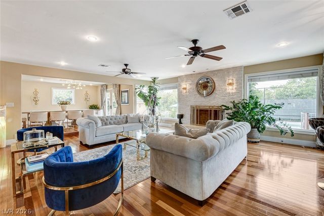 7001 Alamitos Circle, Las Vegas, NV 89120