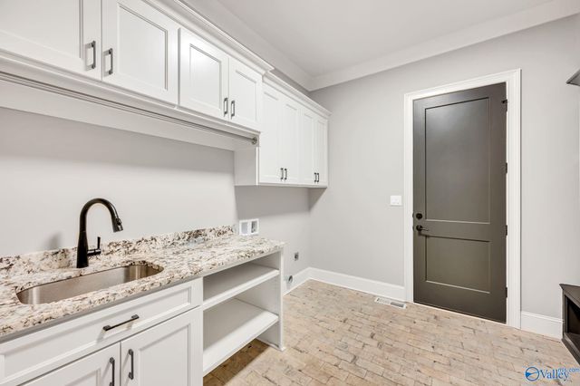 748 Indian Ridge Drive, Huntsville, AL 35803