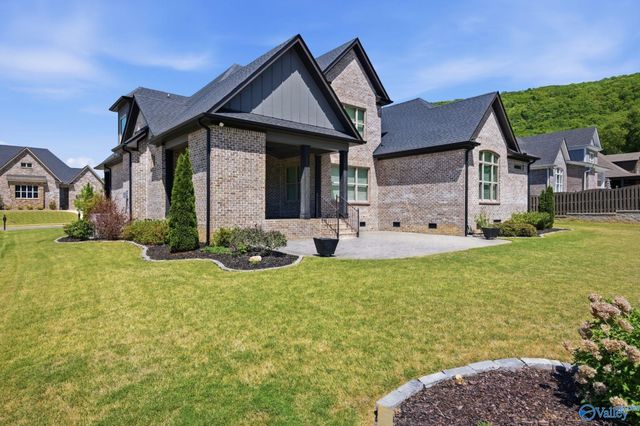 748 Indian Ridge Drive, Huntsville, AL 35803