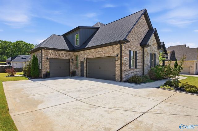 748 Indian Ridge Drive, Huntsville, AL 35803