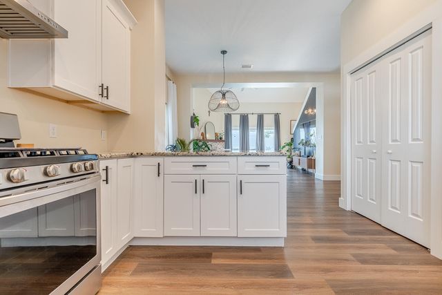 409 Hideaway Lane, Niceville, FL 32578