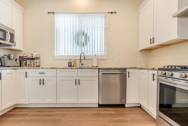 409 Hideaway Lane, Niceville, FL 32578