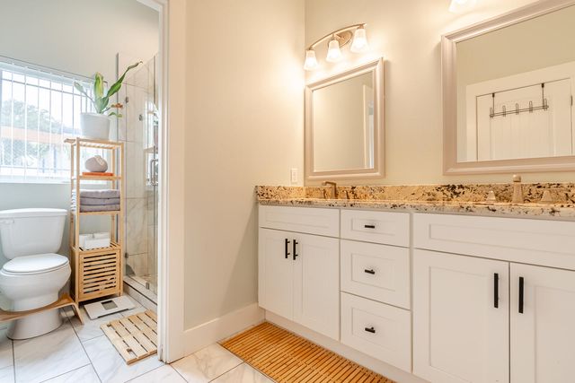 409 Hideaway Lane, Niceville, FL 32578