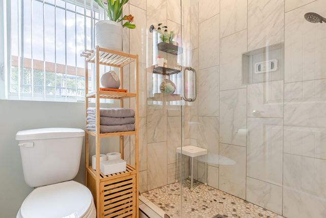 409 Hideaway Lane, Niceville, FL 32578