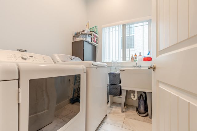 409 Hideaway Lane, Niceville, FL 32578