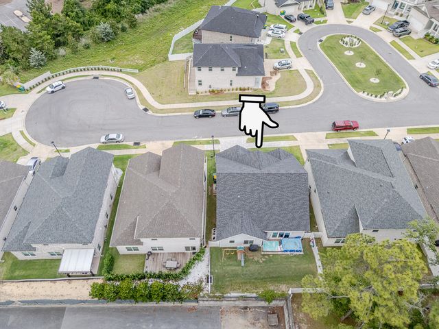 409 Hideaway Lane, Niceville, FL 32578