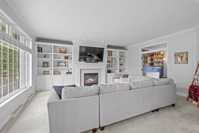 601 E CARRINGTON LANE, Appleton, WI 54913
