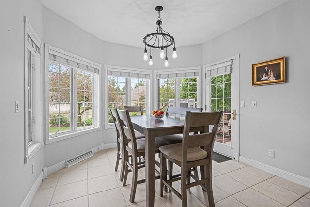 601 E CARRINGTON LANE, Appleton, WI 54913