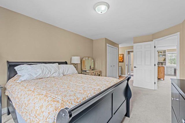 601 E CARRINGTON LANE, Appleton, WI 54913
