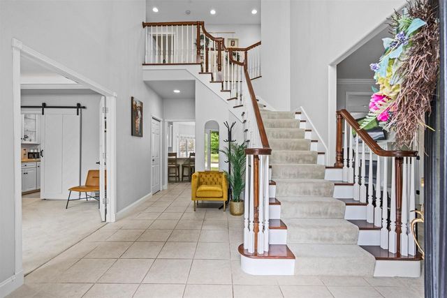 601 E CARRINGTON LANE, Appleton, WI 54913