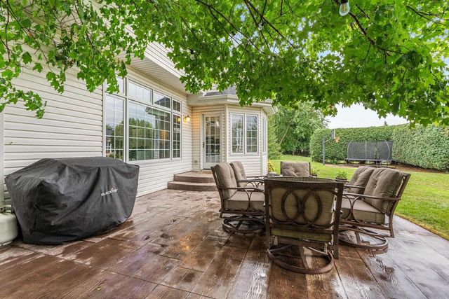 601 E CARRINGTON LANE, Appleton, WI 54913